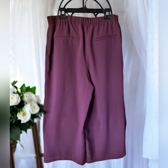 Reitmans Burgundy High Waist Wide Leg Palazzo Pants - Picture 2 of 10